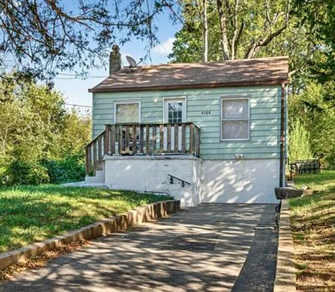 Building Photo - 6166 Emerald Ave