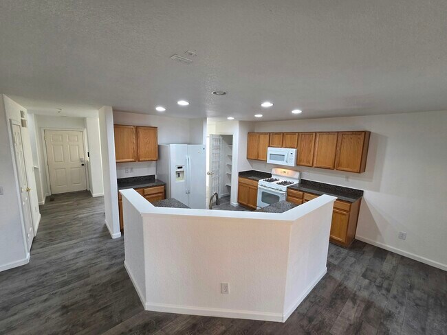 Building Photo - 7703 Corso St