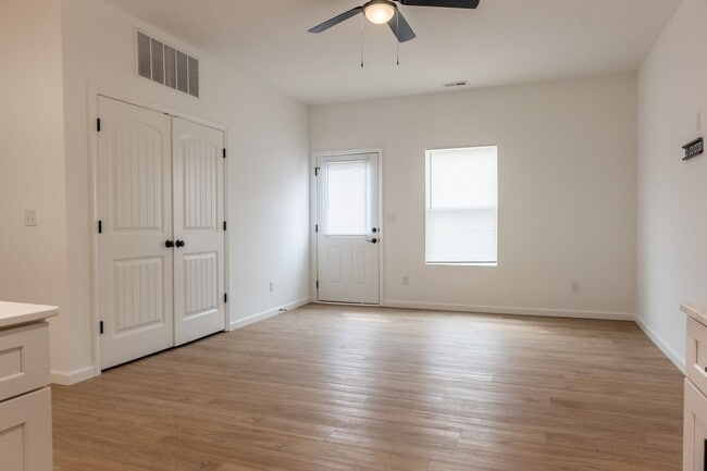 Building Photo - 58 Santo Domingo Dr