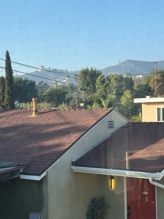 Building Photo - 1611 Talmadge St