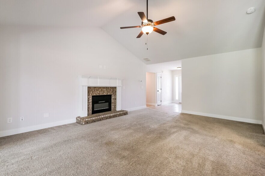 Building Photo - 74 Heartland Cir