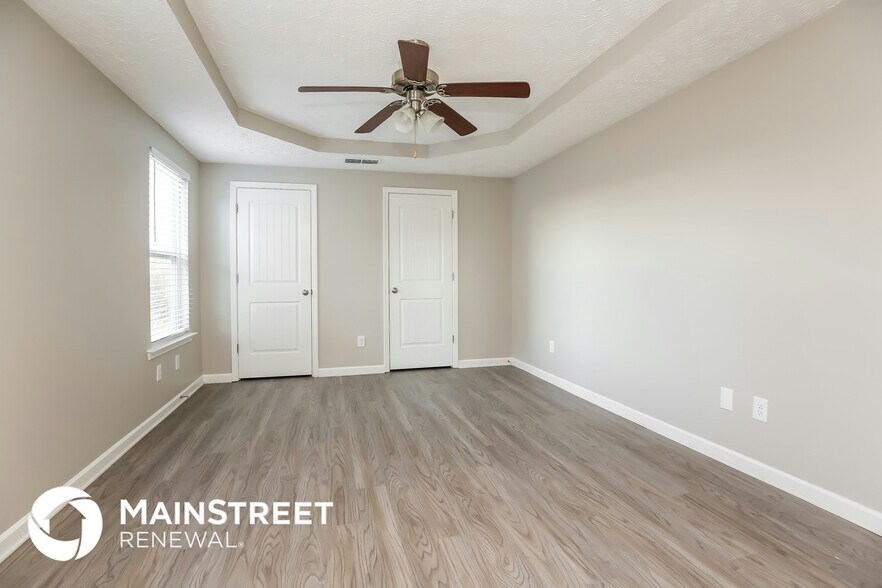 Building Photo - 1124 Shallowbrook Trail S