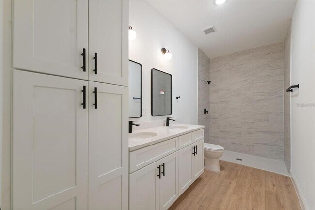 Building Photo - 17143 SW 40th Terrace