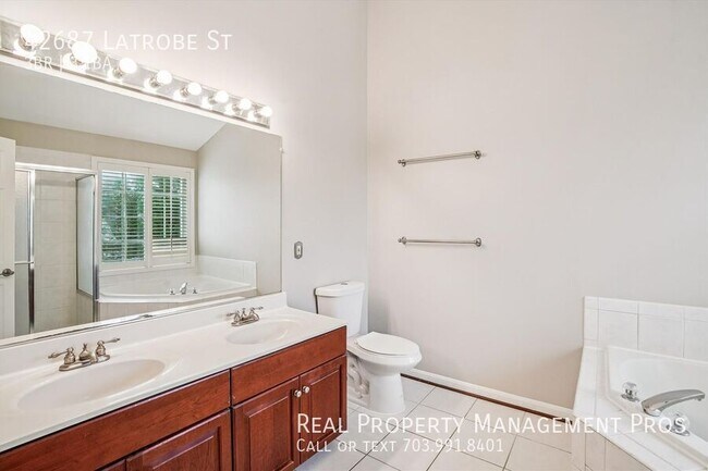 Building Photo - 42687 Latrobe St