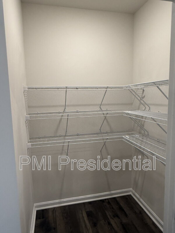 Building Photo - 11075 Chappell Crk Cir