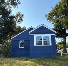 Building Photo - Fully Renovated 3BR Home in East Memphis – Section 8 Welcome