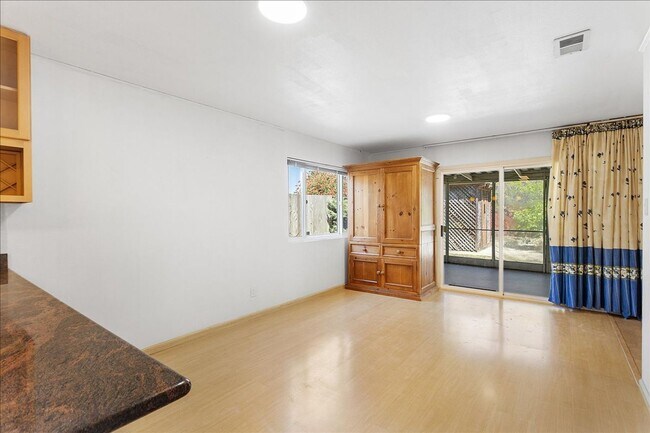 Building Photo - 1229 Coral Reef Pl