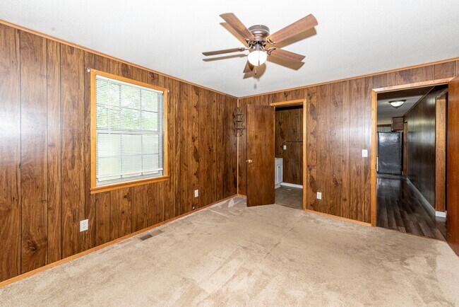 Building Photo - 2317 Piney Grove Church Rd