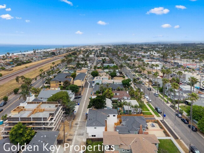 Building Photo - Welcome to our newly remodeled apartment i...