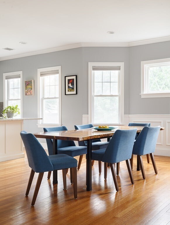 Building Photo - 70 Arlington St