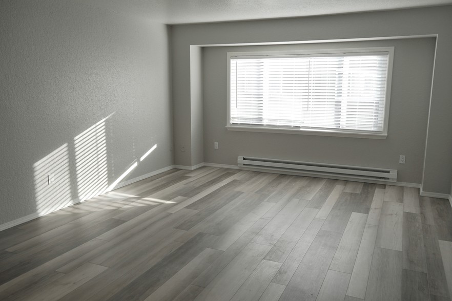Living Room - 11025 16th Ave SW