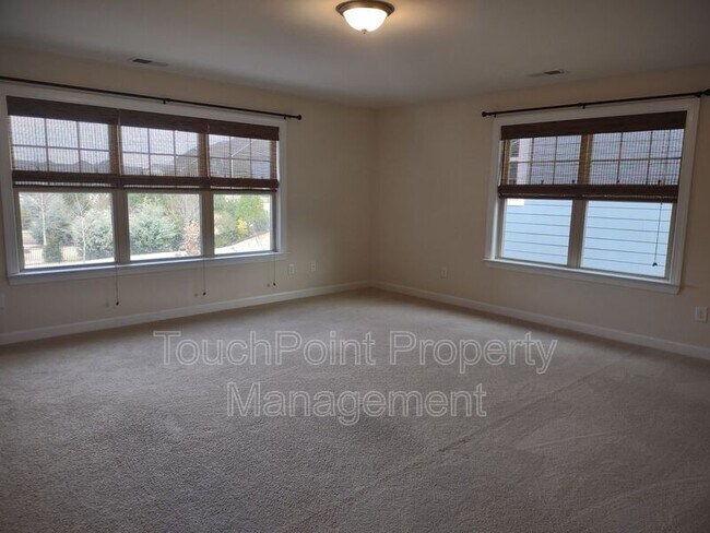 Building Photo - 1019 Hamilton Mill Dr