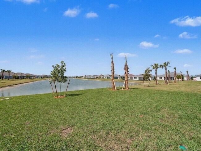 Building Photo - 14172 SW Incarnadine Ln