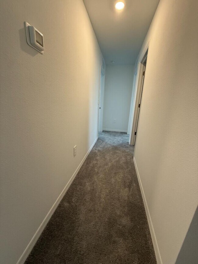 Building Photo - 3605 Great Pk Ct