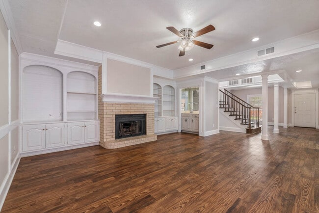 Building Photo - Carter Creek Townhomes
