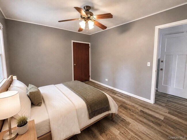 Building Photo - 30 Lakeview Terrace