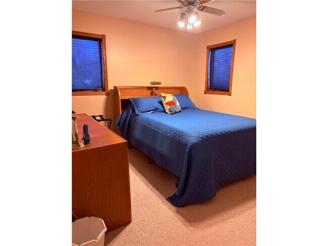 Building Photo - 12617 Old N Shore Dr