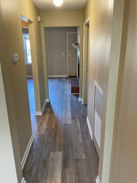 from kitchen toward front dooor - 11090 Watson Dr