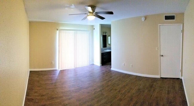 Building Photo - Spacious Home with Limited-Time Split Deposit Offer