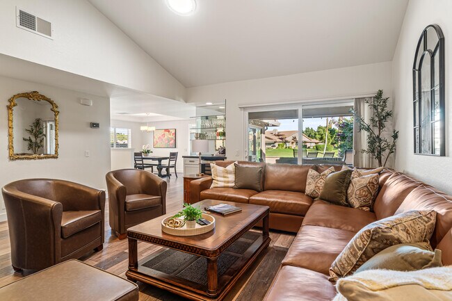 Building Photo - 82 Conejo Cir