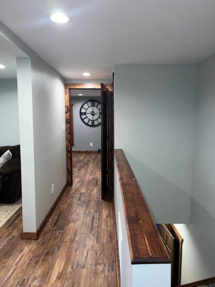 Building Photo - 195 E 2nd St