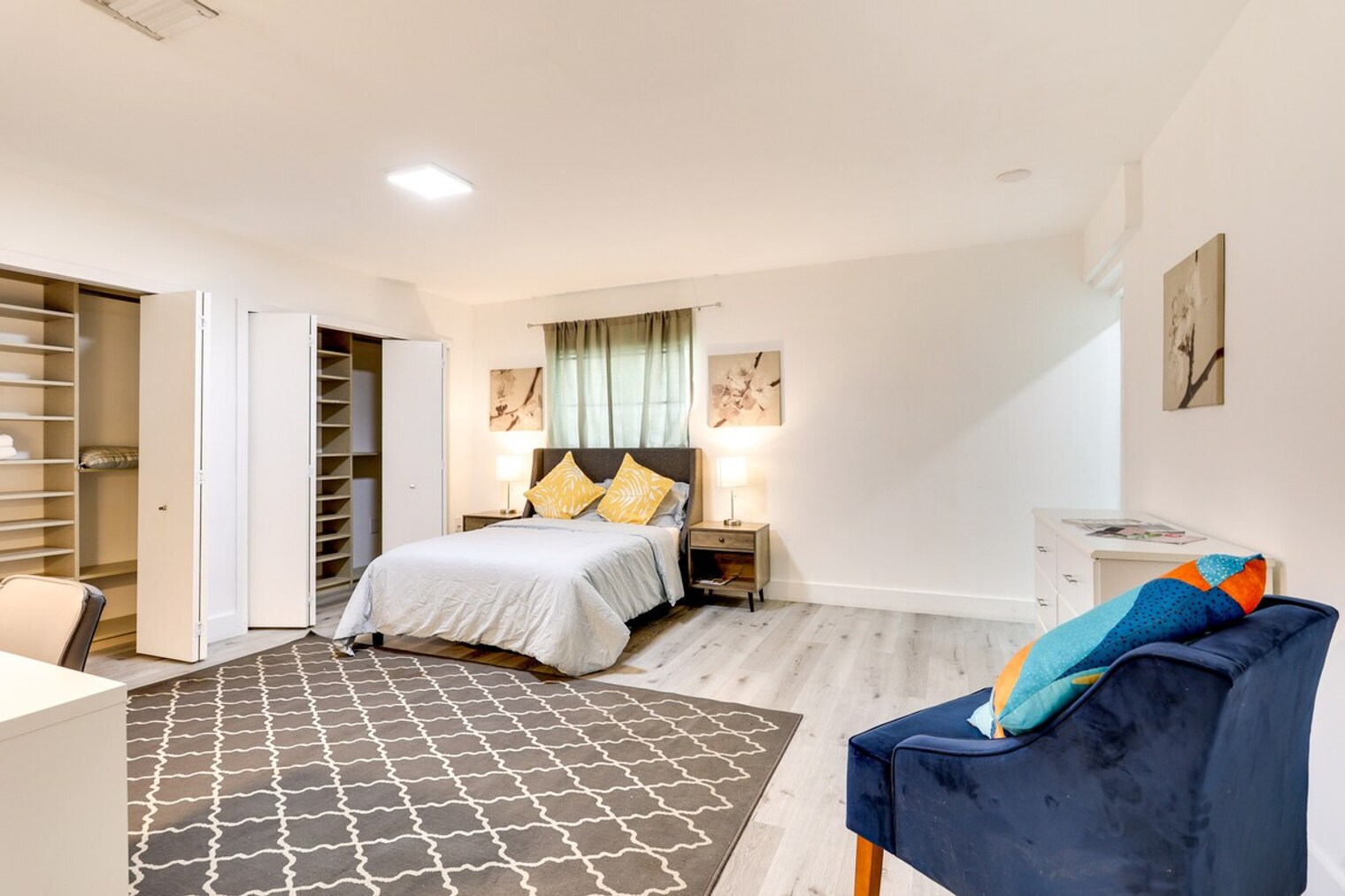 Building Photo - 6174 SW 64th Terrace