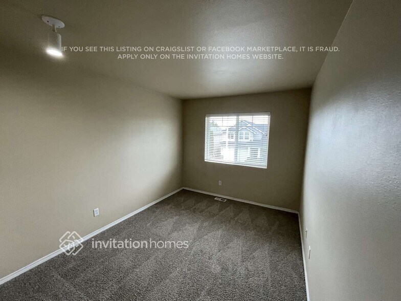 Building Photo - 6706 Perry Ave SE