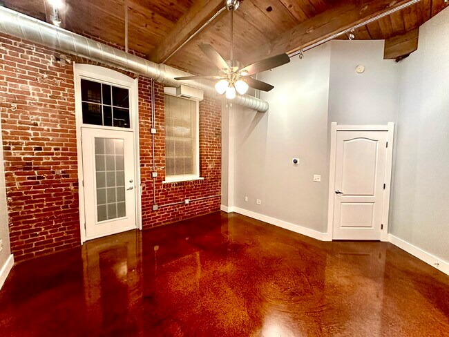 Industrial Brick Theme - 55 S Harding St