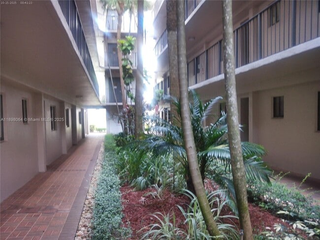 Building Photo - 8540 SW 133rd Avenue Rd