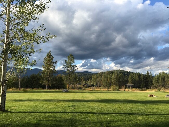 Building Photo - 502 Guthrie Place