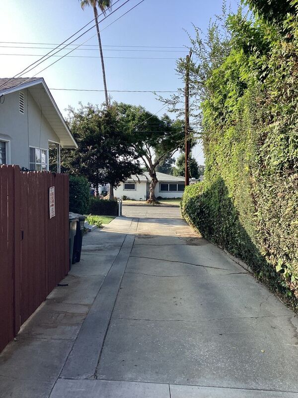 Building Photo - 10450 Ceres Ave