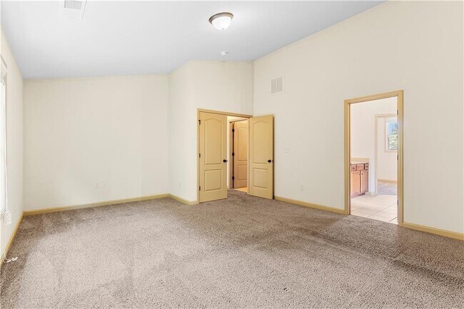 Building Photo - 1492 Station Ridge Ct SE