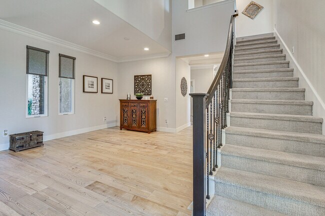 Building Photo - 2225 Corte Ananas