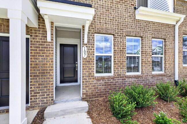 Building Photo - 107 Flowering Maple Wy