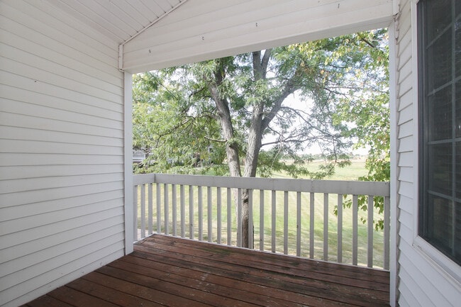 Building Photo - 2352 Dawson Ln