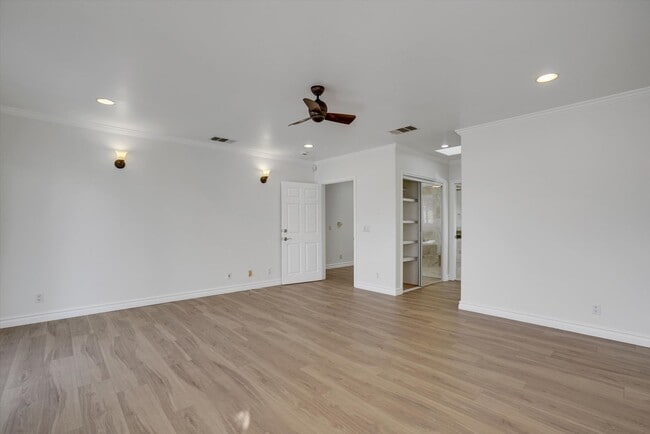 Building Photo - 4721 Berryman Ave