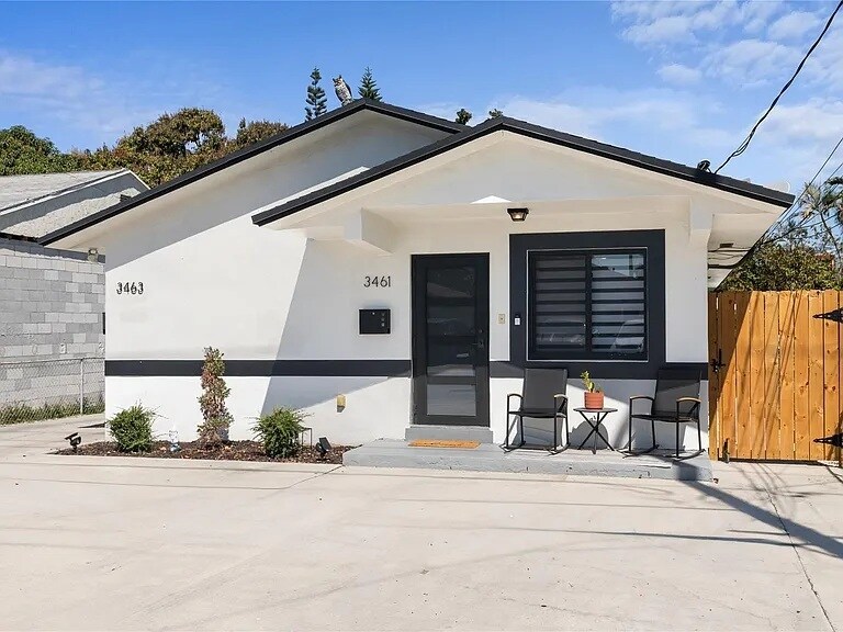 Building Photo - 3461 SW 24th St