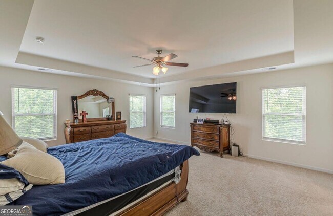 Building Photo - 367 Noblewood Dr