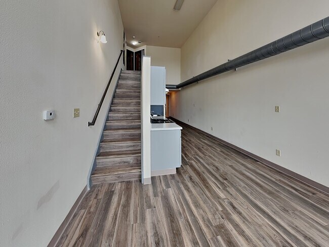 Building Photo - 200 Stanton Ave