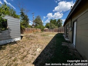 Building Photo - 507 Gilbert Ln