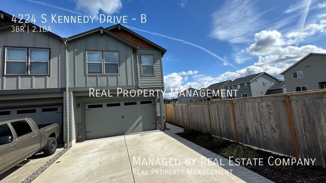 Building Photo - 4224 S Kennedy Dr