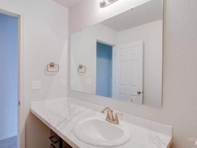 Building Photo - 2523 E Moon Eye Dr