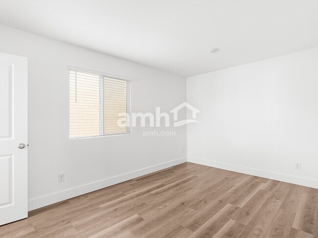 Building Photo - 5824 Fly Fisher St