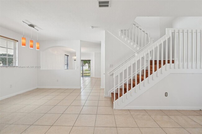 Building Photo - 14110 SW 275th St