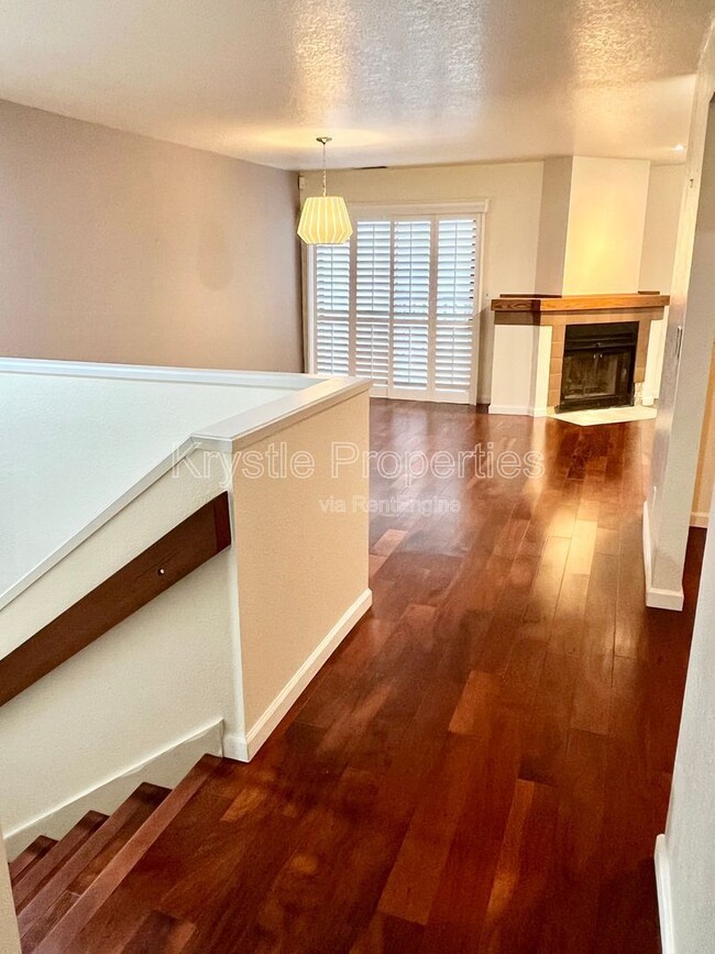 Building Photo - 101 Nashville Ln