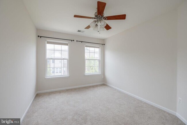 Building Photo - 5319 Waldo Dr