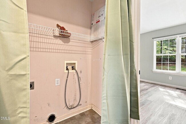 Building Photo - 108 Bristol Ct