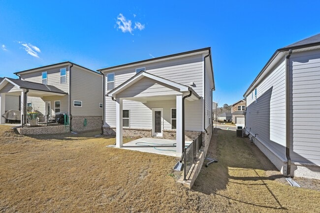 Building Photo - 2327 Whitworth St