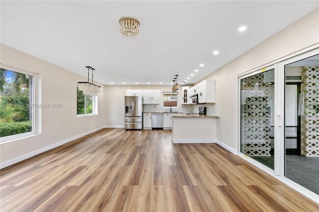 Building Photo - 1507 Harding St