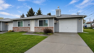 Building Photo - 1020 W Lacrosse Ave